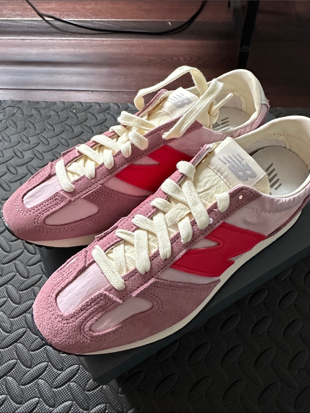 Brand new never worn New Balance Women's Pink and Red Retro Runner Sneakers - Picture 3 of 3